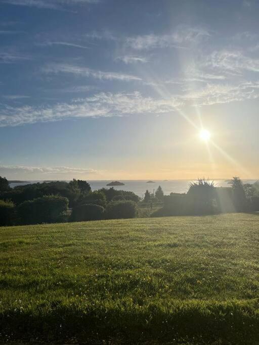 Hillcrest Lodge, Private Apartment On Lough Corrib, Oughterard Galway Buitenkant foto